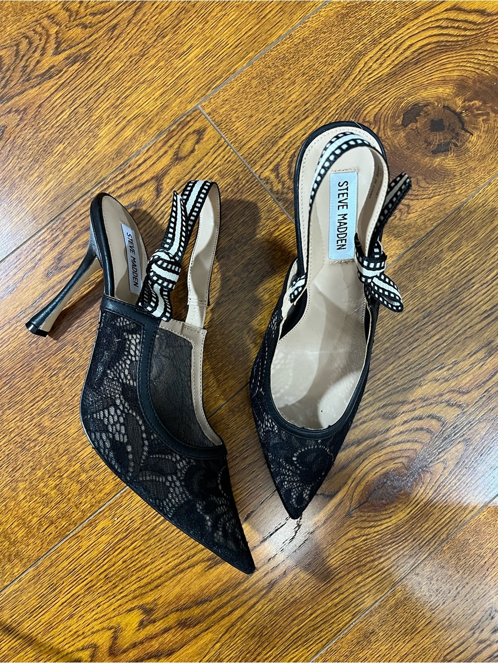 NWOB $109 Steve Madden Bri Black Lace Bow Slingback Heels Size 10M - Picture 2 of 8